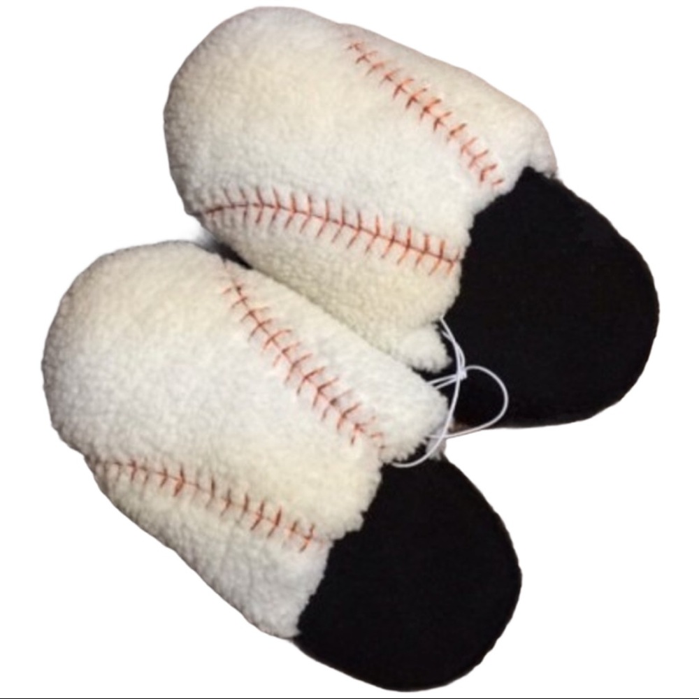 NEW Kid's Old Navy Baseball Slippers